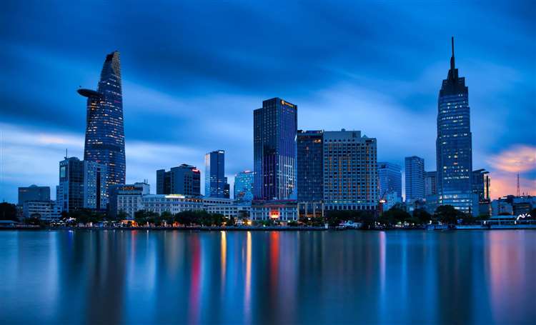 thuê xe Đà Lạt đi Sài Gòn