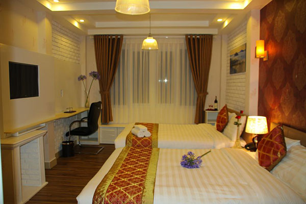 Dịch vụ cho thuê xe du lịch tại Đà Lạt, xe đưa đón sân bay Liên Khương Đà Lạt