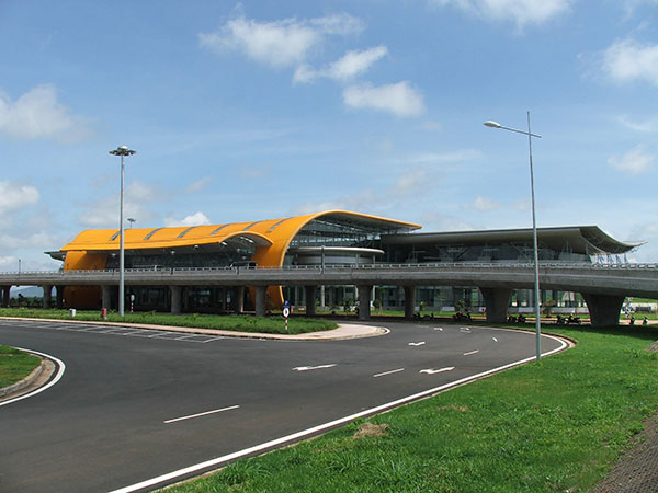 Dịch vụ cho thuê xe du lịch tại Đà Lạt, xe đưa đón sân bay Liên Khương Đà Lạt