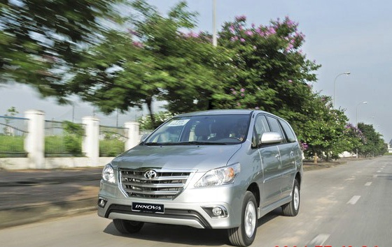 thuê xe 4 chỗ có người lái tại Đà Lạt 