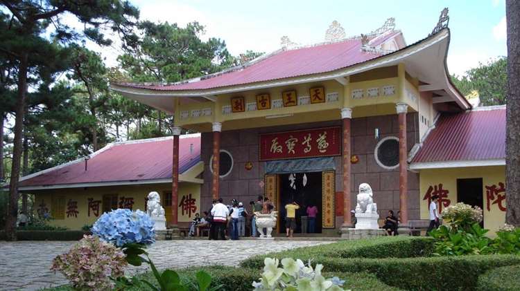 Chùa tàu Thiên Vương Cổ Sát