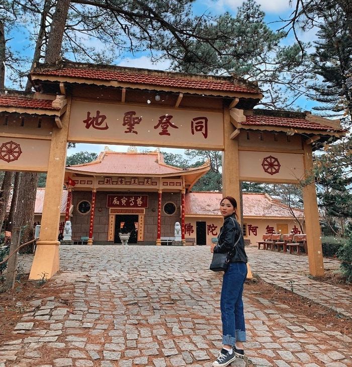 Chùa tàu đà lạt